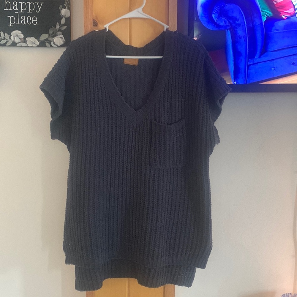 Size small, worn once. Oversized, high low hem